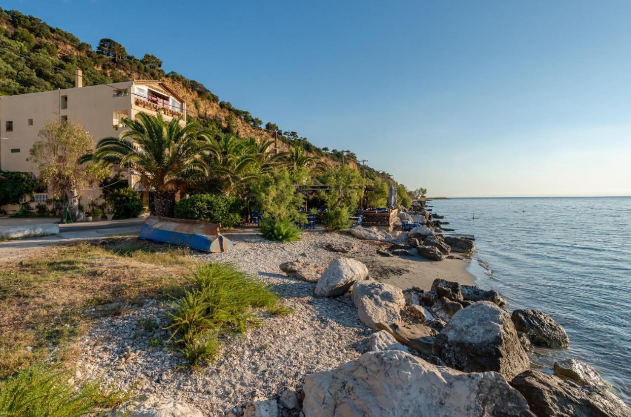 Green Boat Apartment Akrotiri  Exterior photo